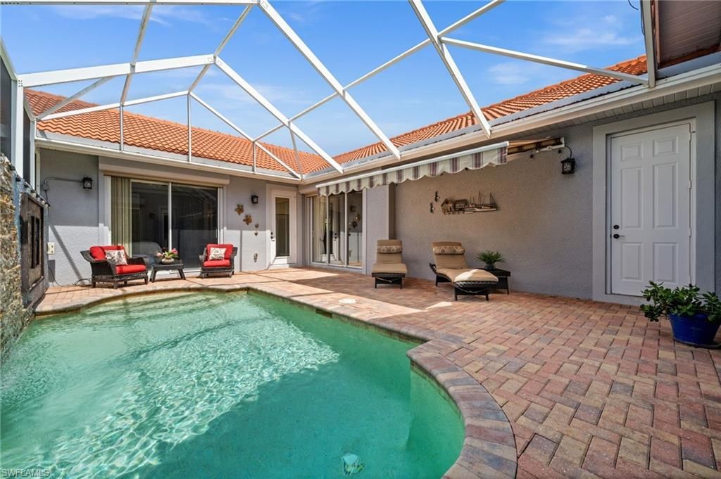 4830 Europa Dr, Naples, FL 34105 Photo