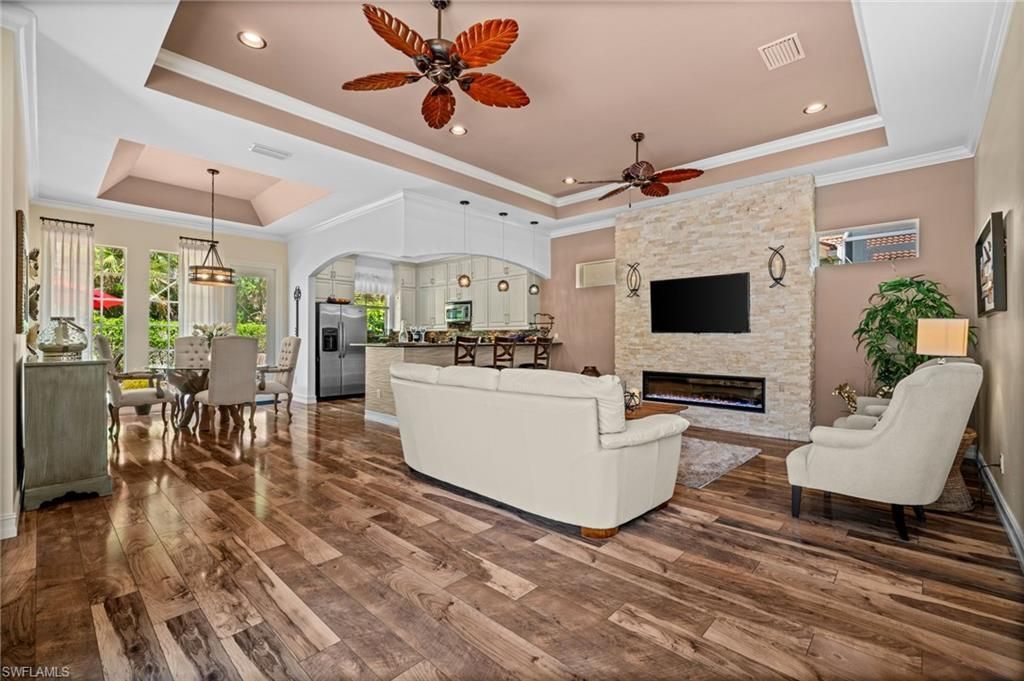 4830 Europa Dr, Naples, FL 34105 Photo