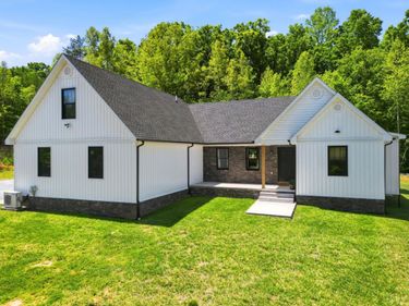 198 Old Lynbrook Road, Rustburg, VA 24588