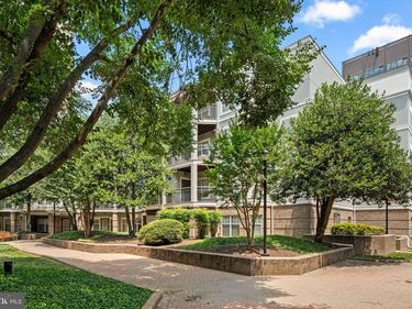 5575 SEMINARY ROAD, Unit 102, FALLS CHURCH, VA 22041