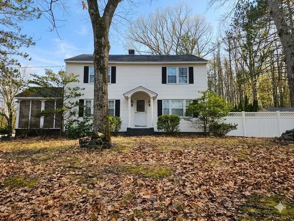 485 Central Street, Leominster, MA 01453