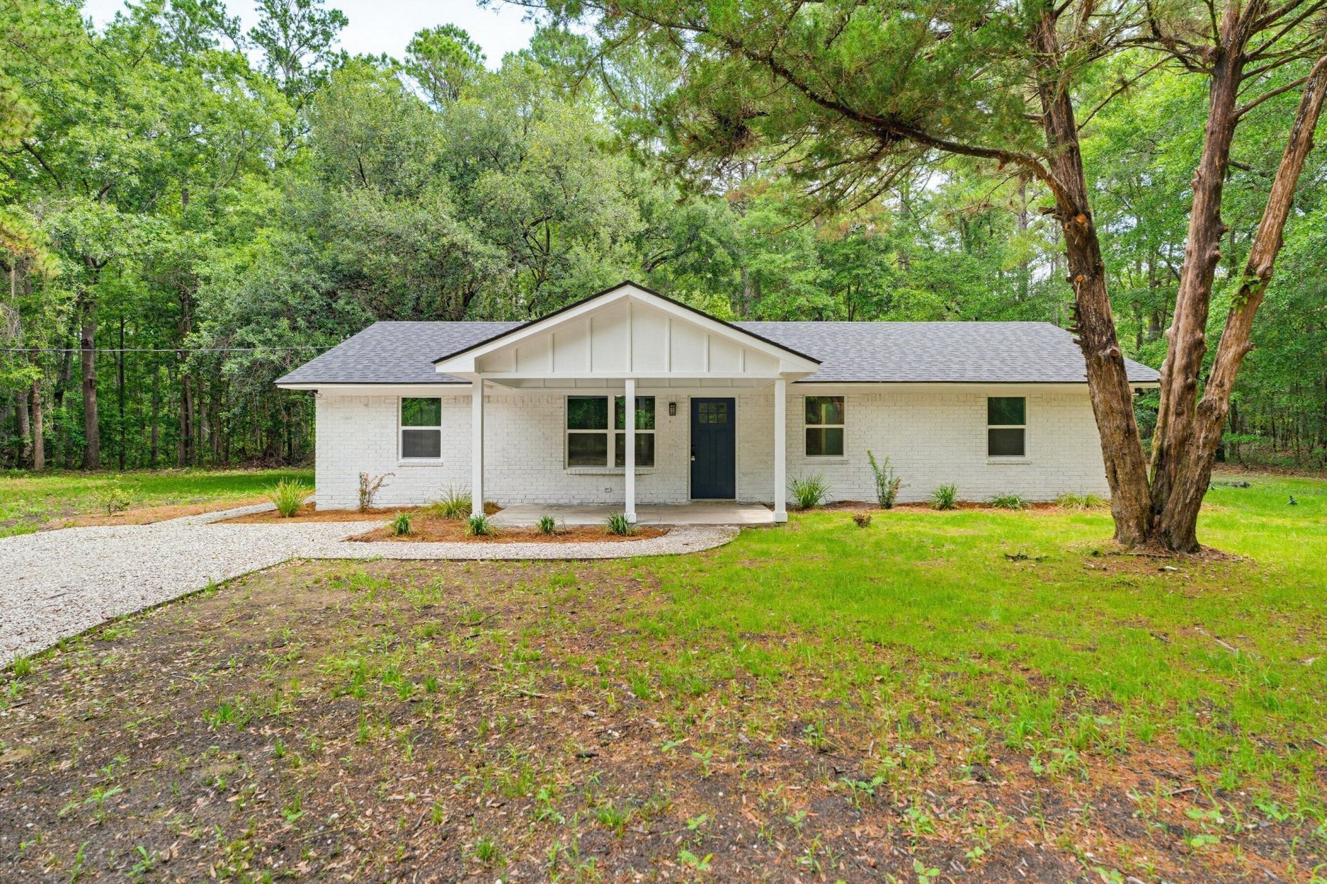 95 Fox Lane Photo 4