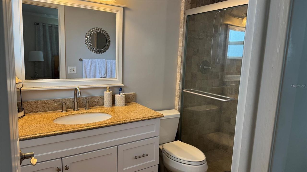 9652 Commodore Drive , Seminole, FL 33776 Photo