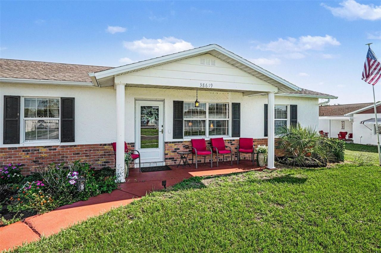 38619 Trellis Avenue , Zephyrhills, FL 33540 Photo