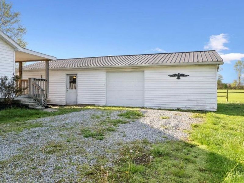 220 Greenbush Road, Highland, OH 45154 Photo 14