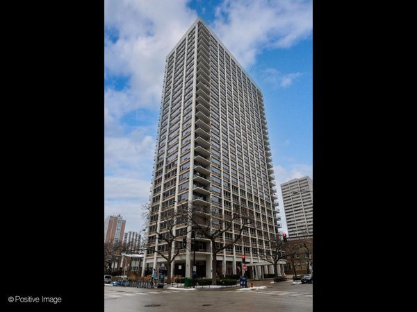 88 W Schiller Street, Unit 407L, Chicago, IL 60610