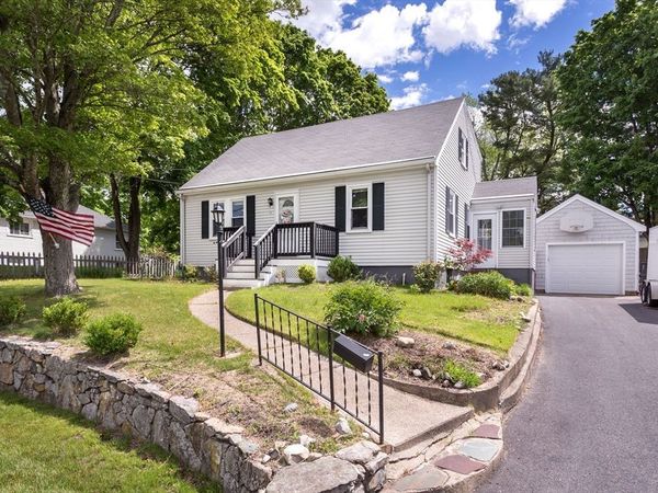 92 Hawthorn, Westwood, MA 02090