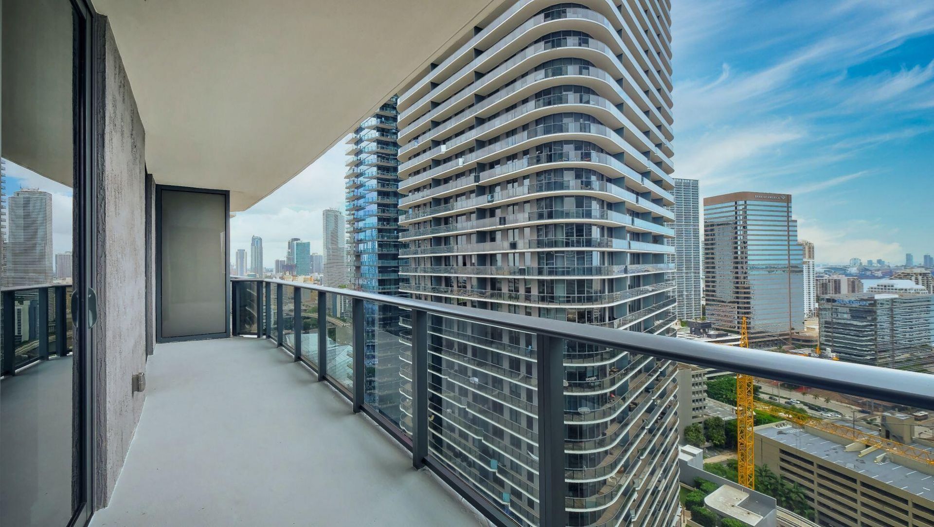 45 SW 9th Street, Unit 2502, Miami, FL 33130 Photo