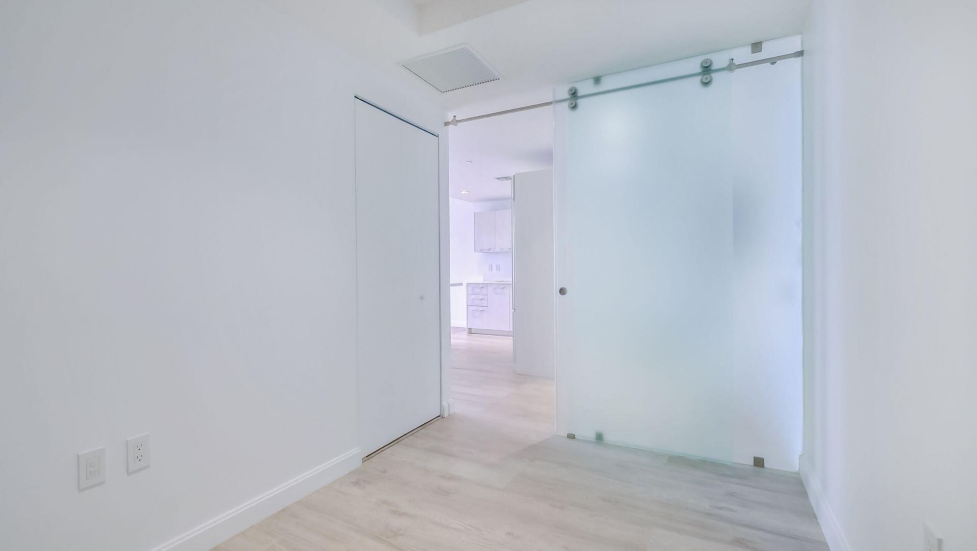 45 SW 9th Street, Unit 2502, Miami, FL 33130 Photo