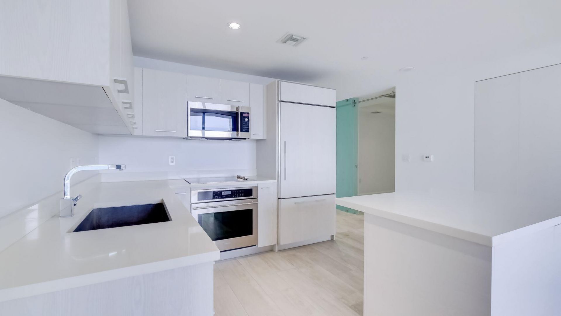 45 SW 9th Street, Unit 2502, Miami, FL 33130 Photo