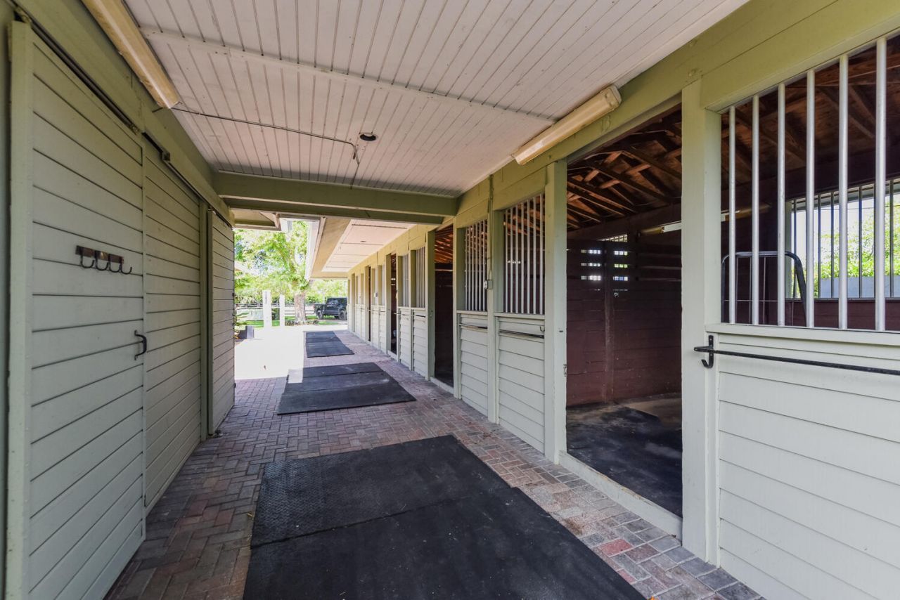 2040 Appaloosa Trail, Wellington, FL 33414 Photo
