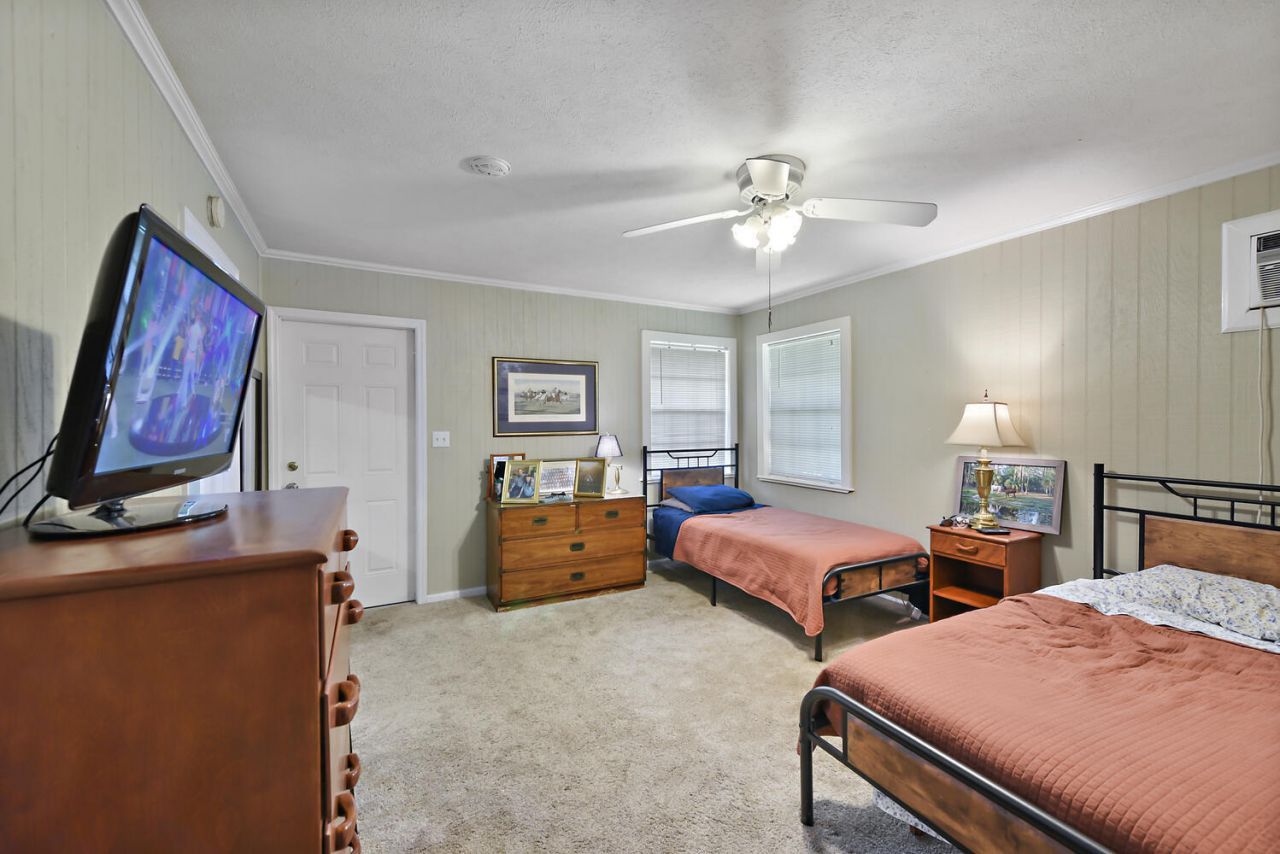 2040 Appaloosa Trail, Wellington, FL 33414 Photo