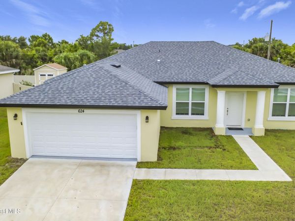 624 Osmosis Drive SW , Palm Bay, FL 32908