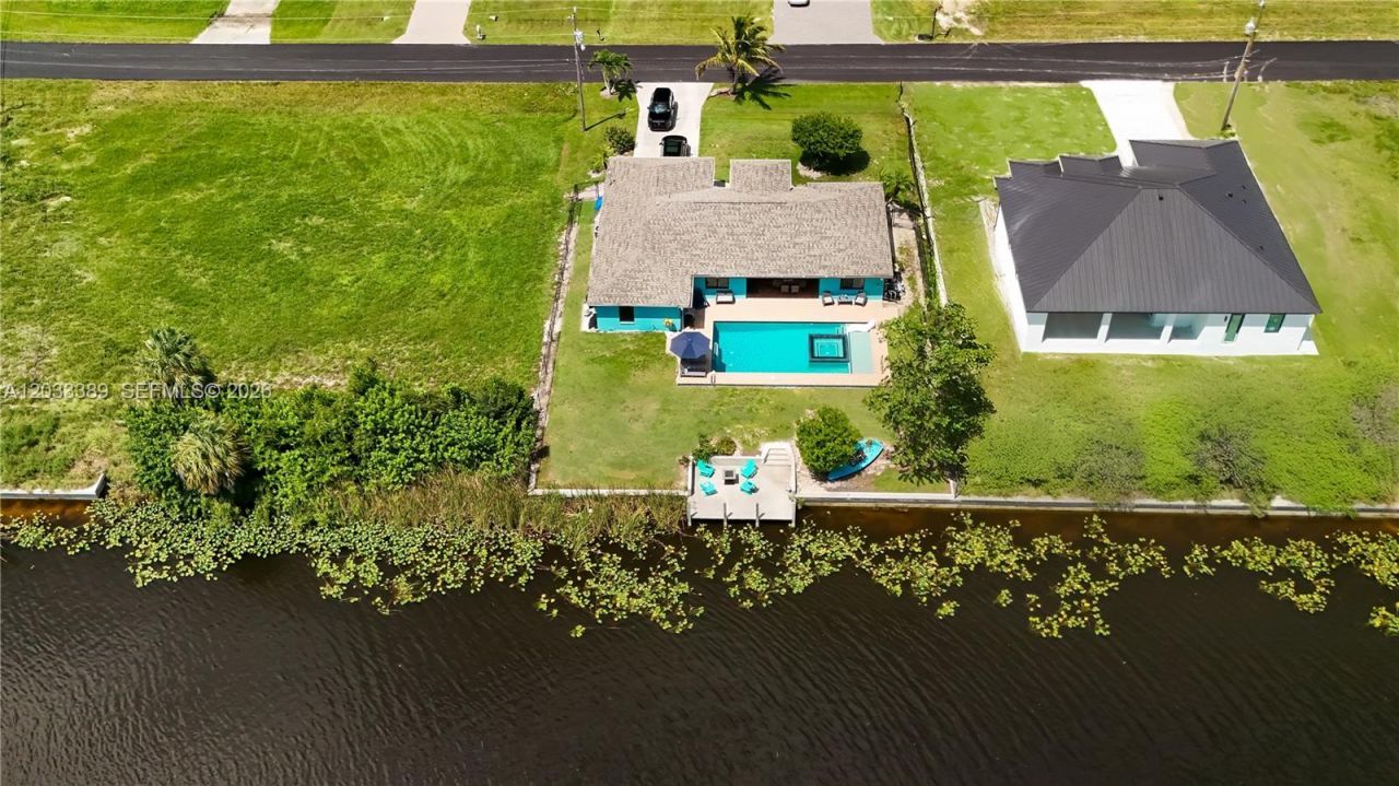 2724 SW 1st Ter, Cape Cor Na, Cape Coral, FL 33991 Photo