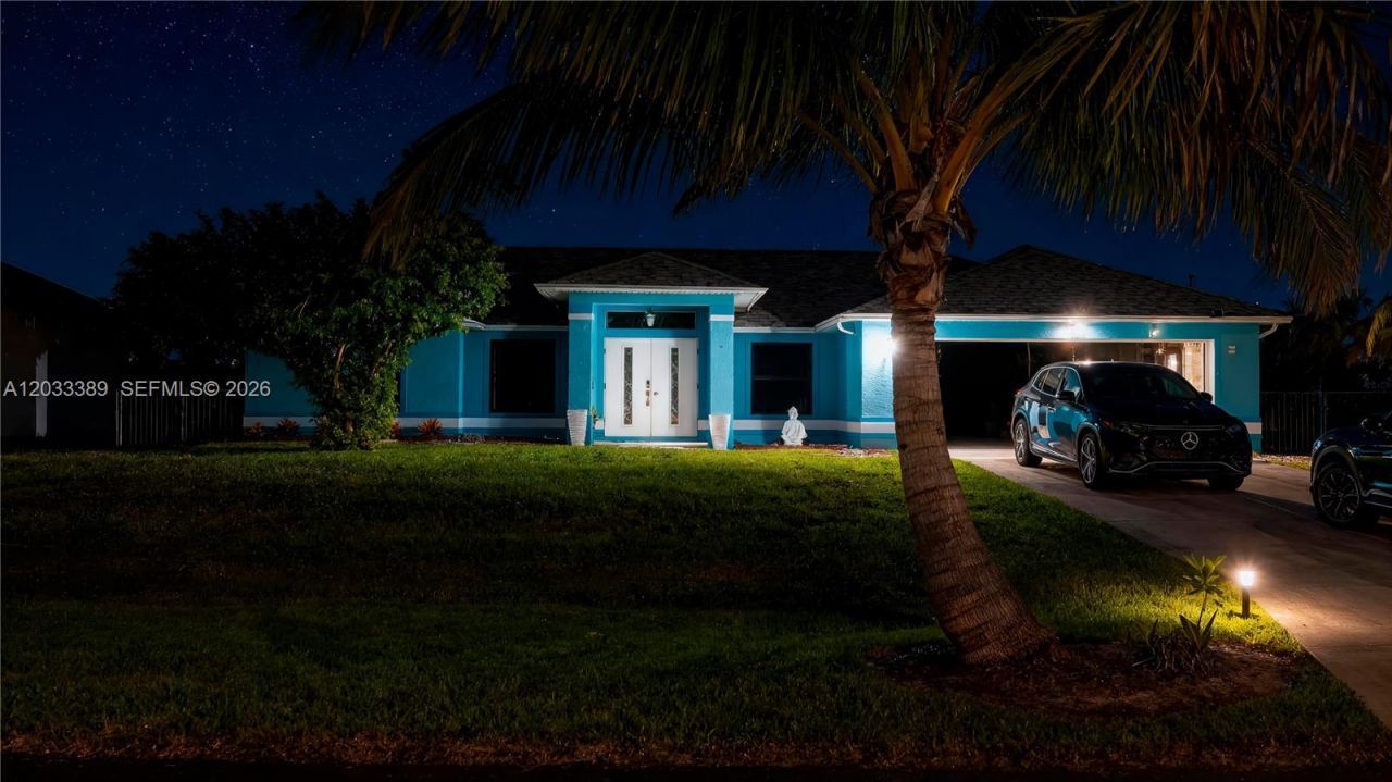 2724 SW 1st Ter, Cape Cor Na, Cape Coral, FL 33991 Photo