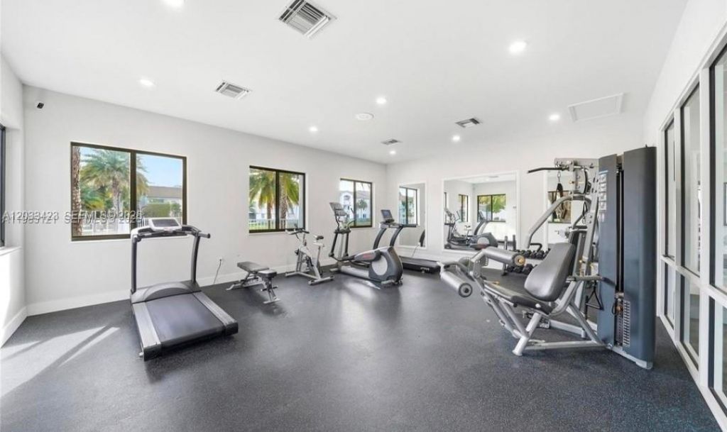 2600 S University Dr , Unit 229, Davie, FL 33328 Photo