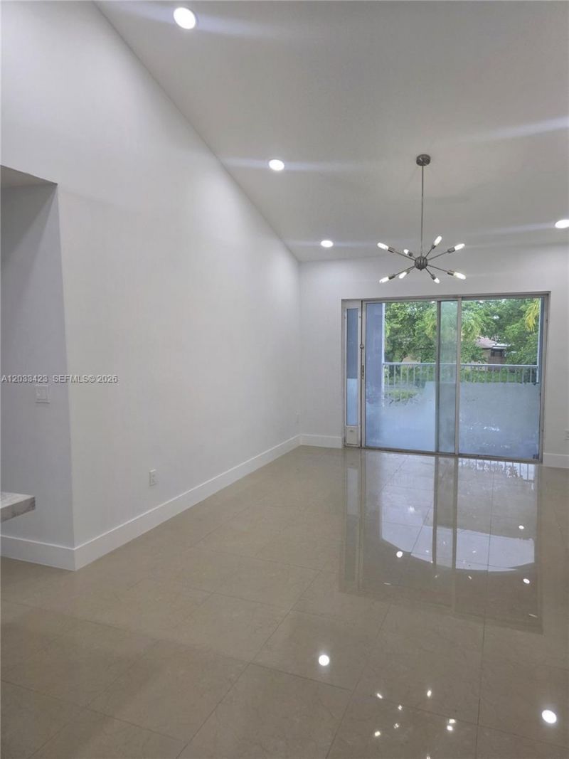 2600 S University Dr, Unit 229, Davie, FL 33328 Photo