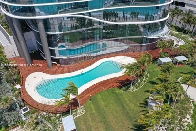 15701 Collins Ave , Unit 1403, Sunny Isles Beach, FL 33160 Photo