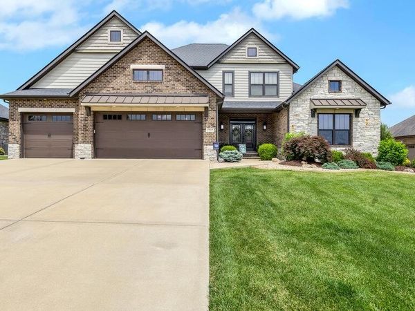 3904 Stone Hollow Lane, Edwardsville, IL 62025