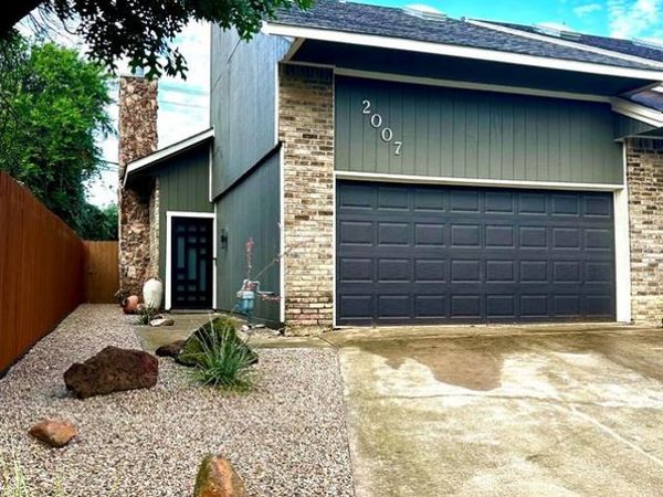 2007 Fleur De Lis Court , Arlington, TX 76012