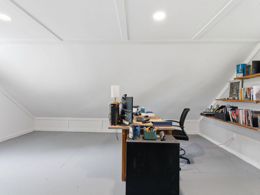 Property Image 44