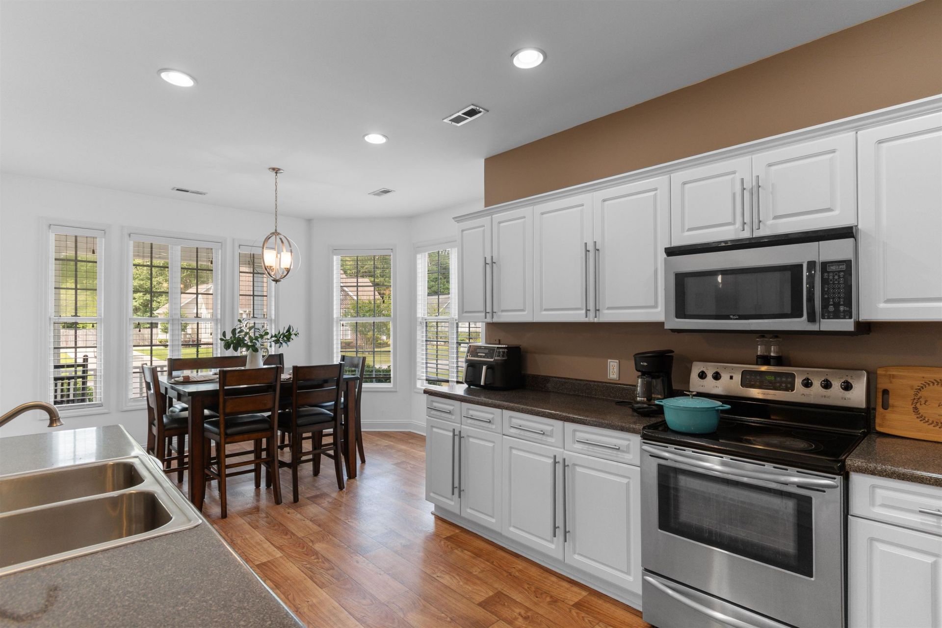 493 Garden Ave.  Photo 10