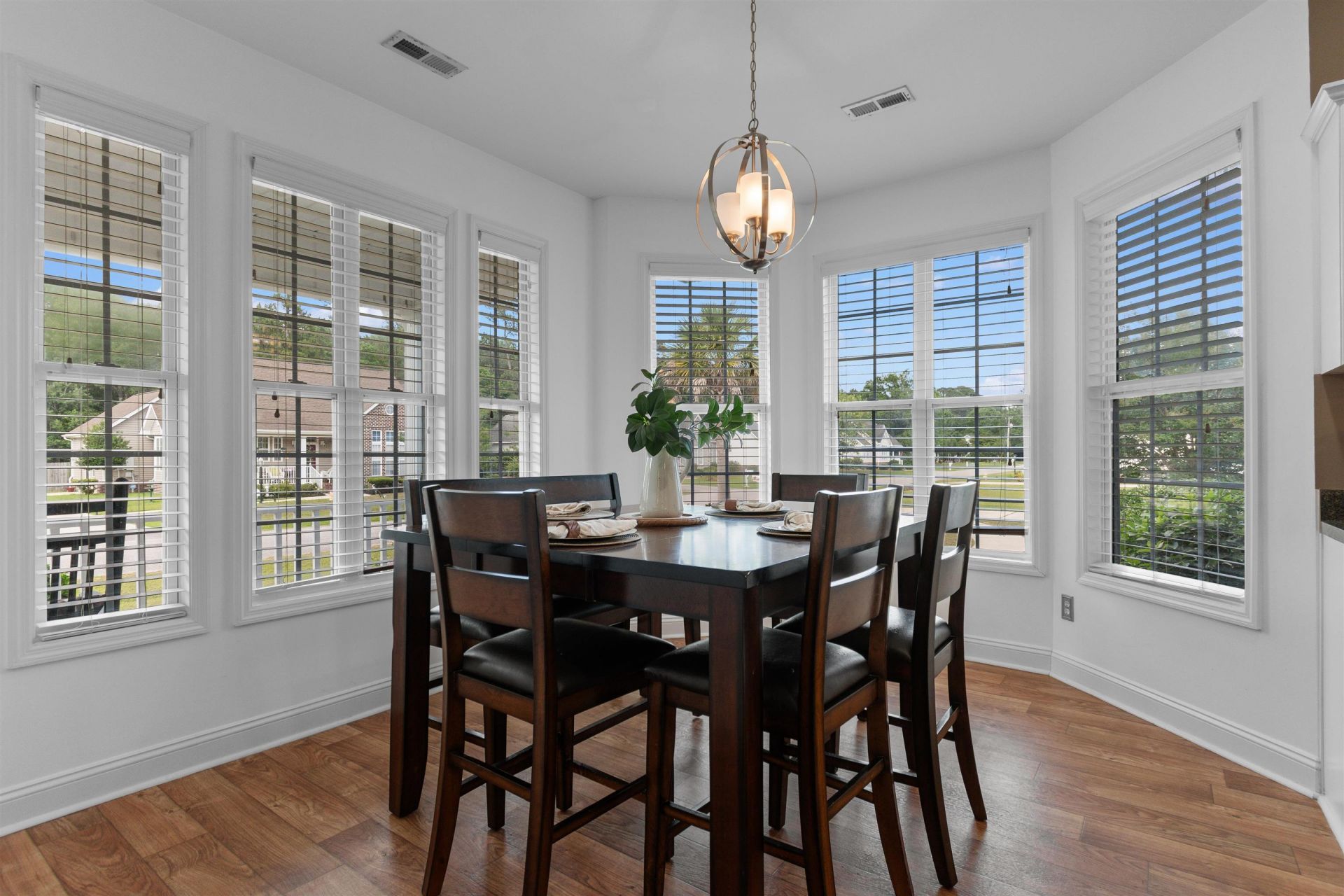 493 Garden Ave.  Photo 12