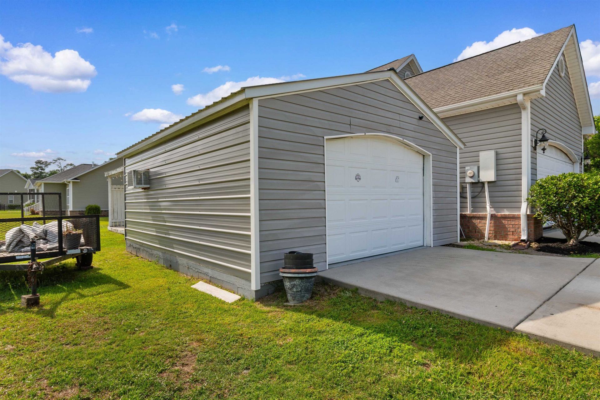 493 Garden Ave.  Photo 34