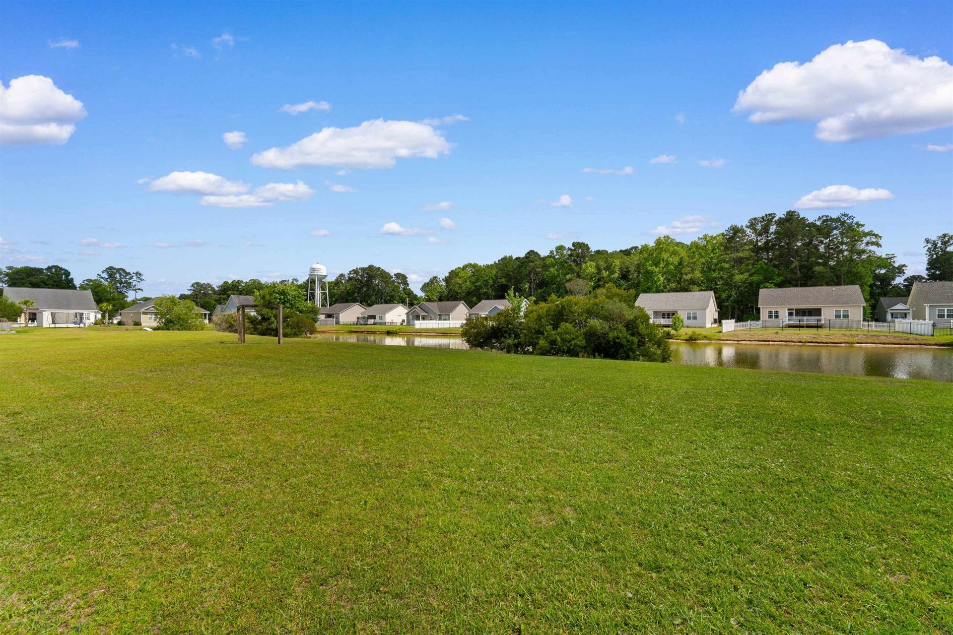 493 Garden Ave.  Photo 35