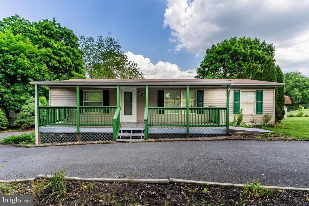 3 Middle Acres, Newville, PA 17241 Main Photo