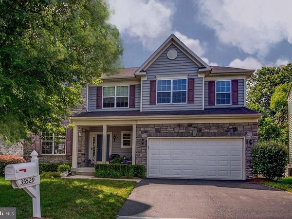 35529 HUDSON STREET, ROUND HILL, VA 20141