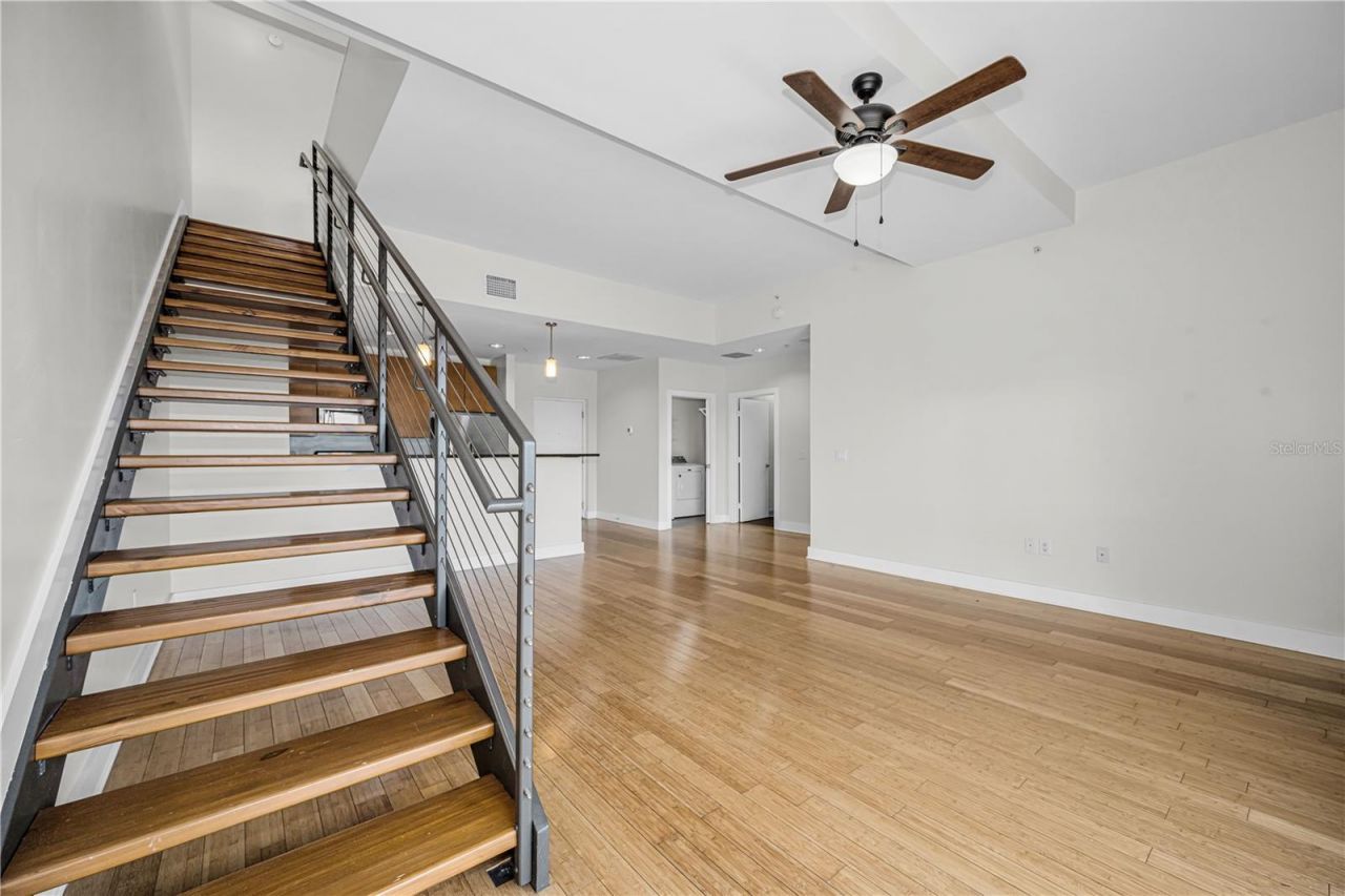 1010 Central Avenue , Unit 433, Saint Petersburg, FL 33705 Photo