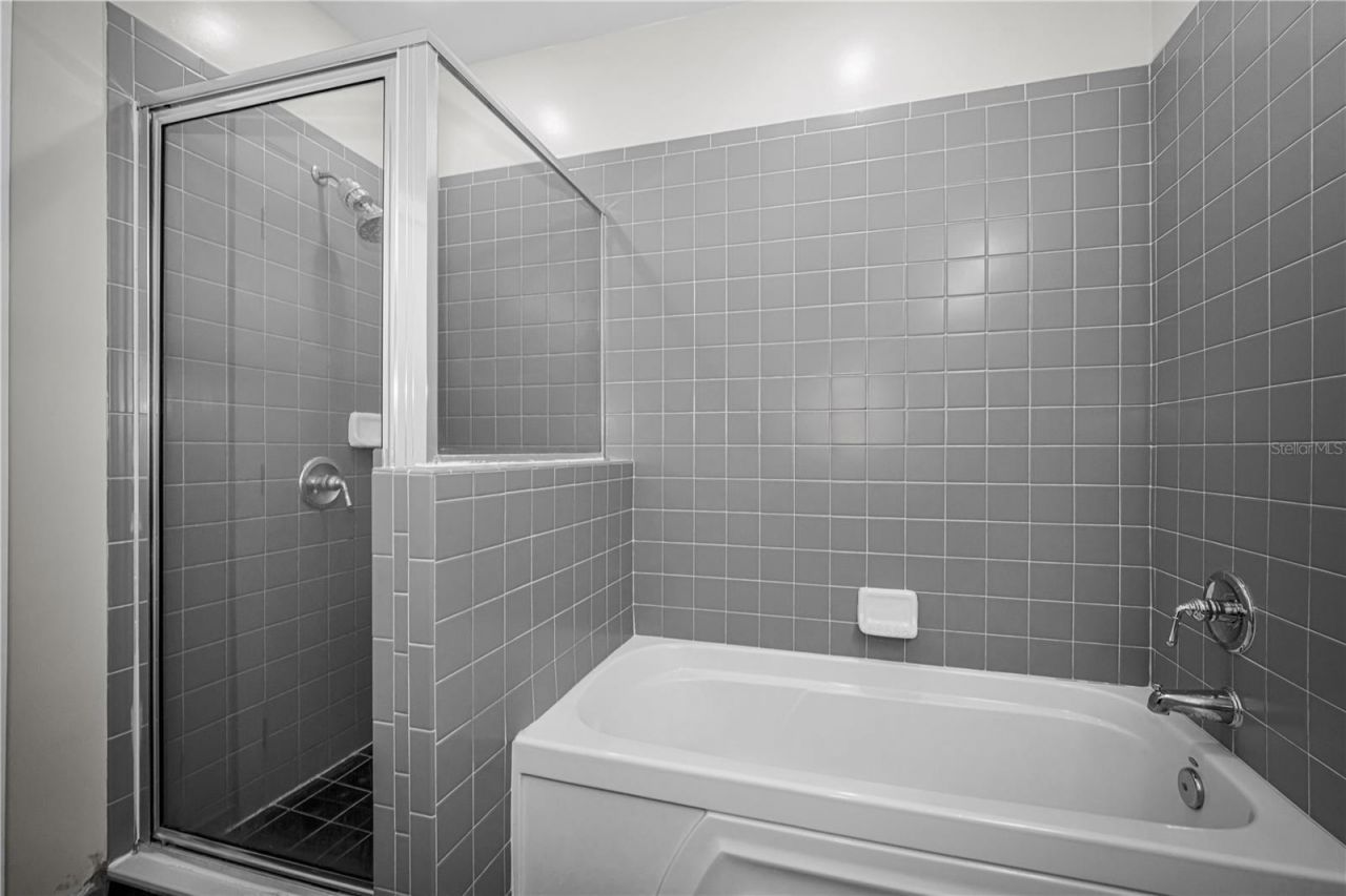 1010 Central Avenue , Unit 433, Saint Petersburg, FL 33705 Photo