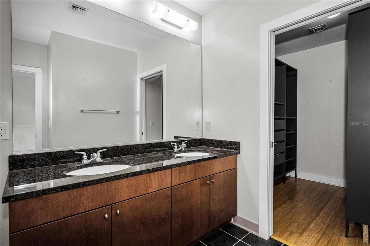 1010 Central Avenue , Unit 433, Saint Petersburg, FL 33705 Photo