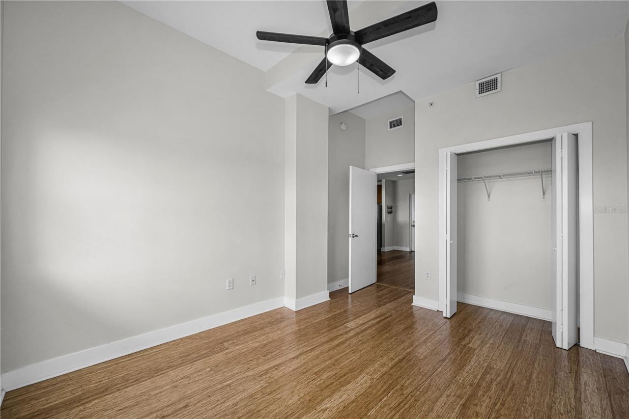 1010 Central Avenue , Unit 433, Saint Petersburg, FL 33705 Photo