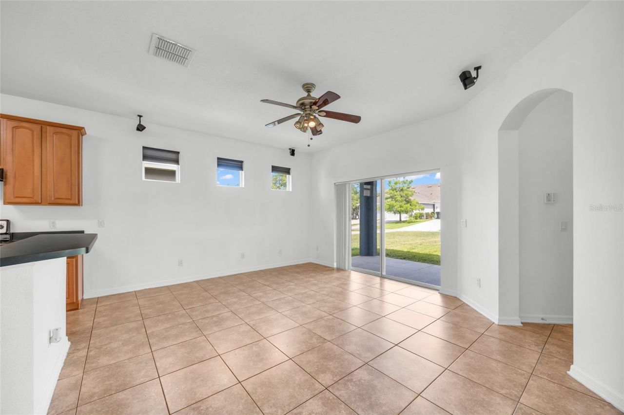 14643 Tanja King Boulevard, Orlando, FL 32828 Photo