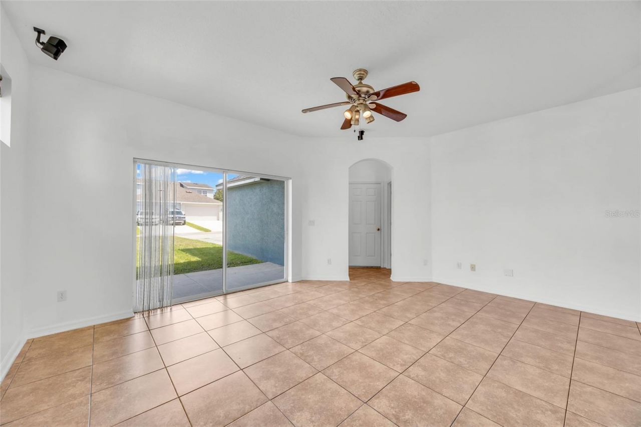 14643 Tanja King Boulevard, Orlando, FL 32828 Photo