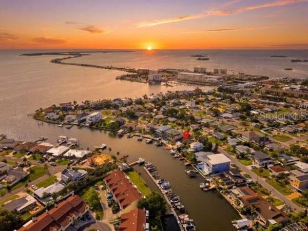 567 BAYWOOD DRIVE S, DUNEDIN, FL 34698