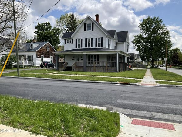 201 E Broadway Street , North Baltimore, OH 45872