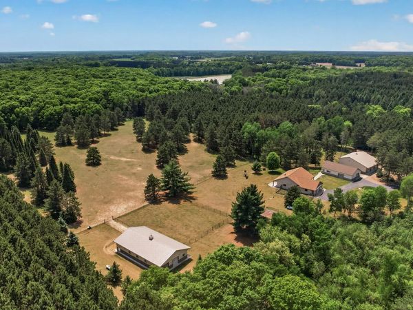 5088 357th Avenue NW, Cambridge, MN 55017