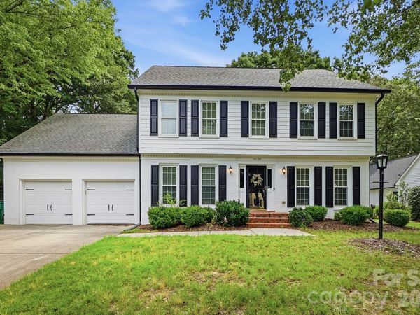 10129 Hanover Glen Road, Charlotte, NC 28210