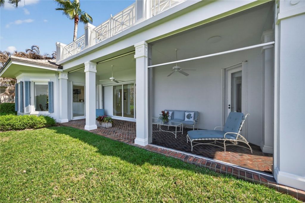 545 White Pelican Circle, Vero Beach, FL 32963 Photo