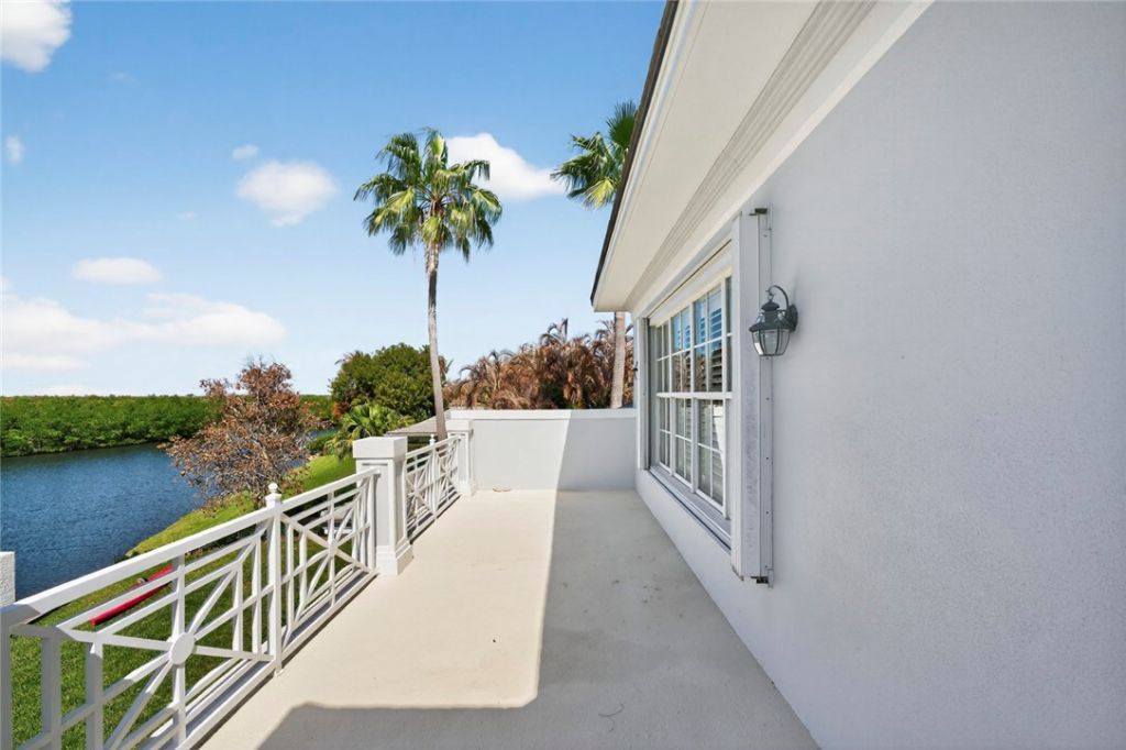 545 White Pelican Circle, Vero Beach, FL 32963 Photo