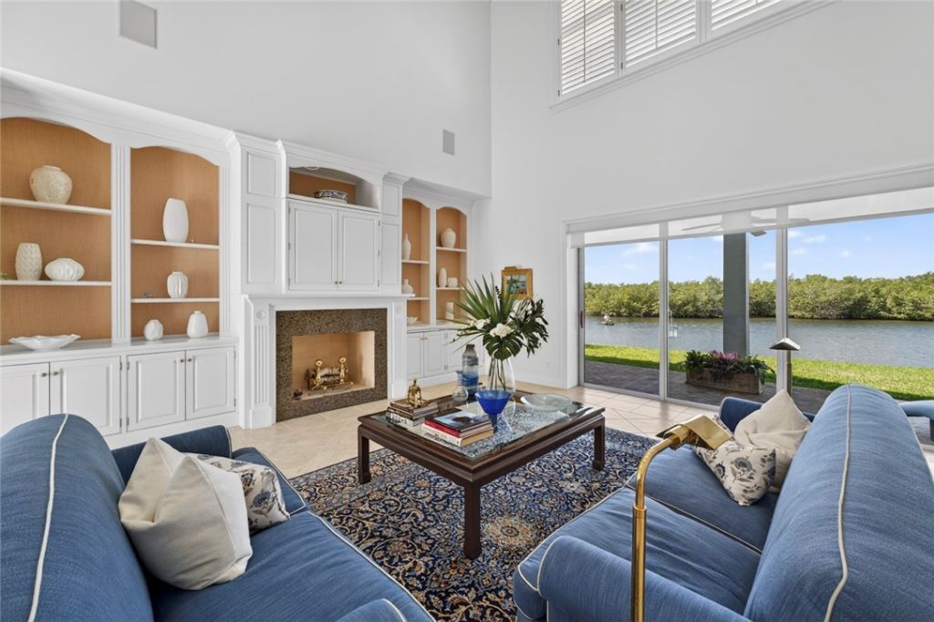 545 White Pelican Circle, Vero Beach, FL 32963 Photo