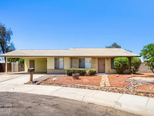 1946 W KERRY Lane, Phoenix, AZ 85027