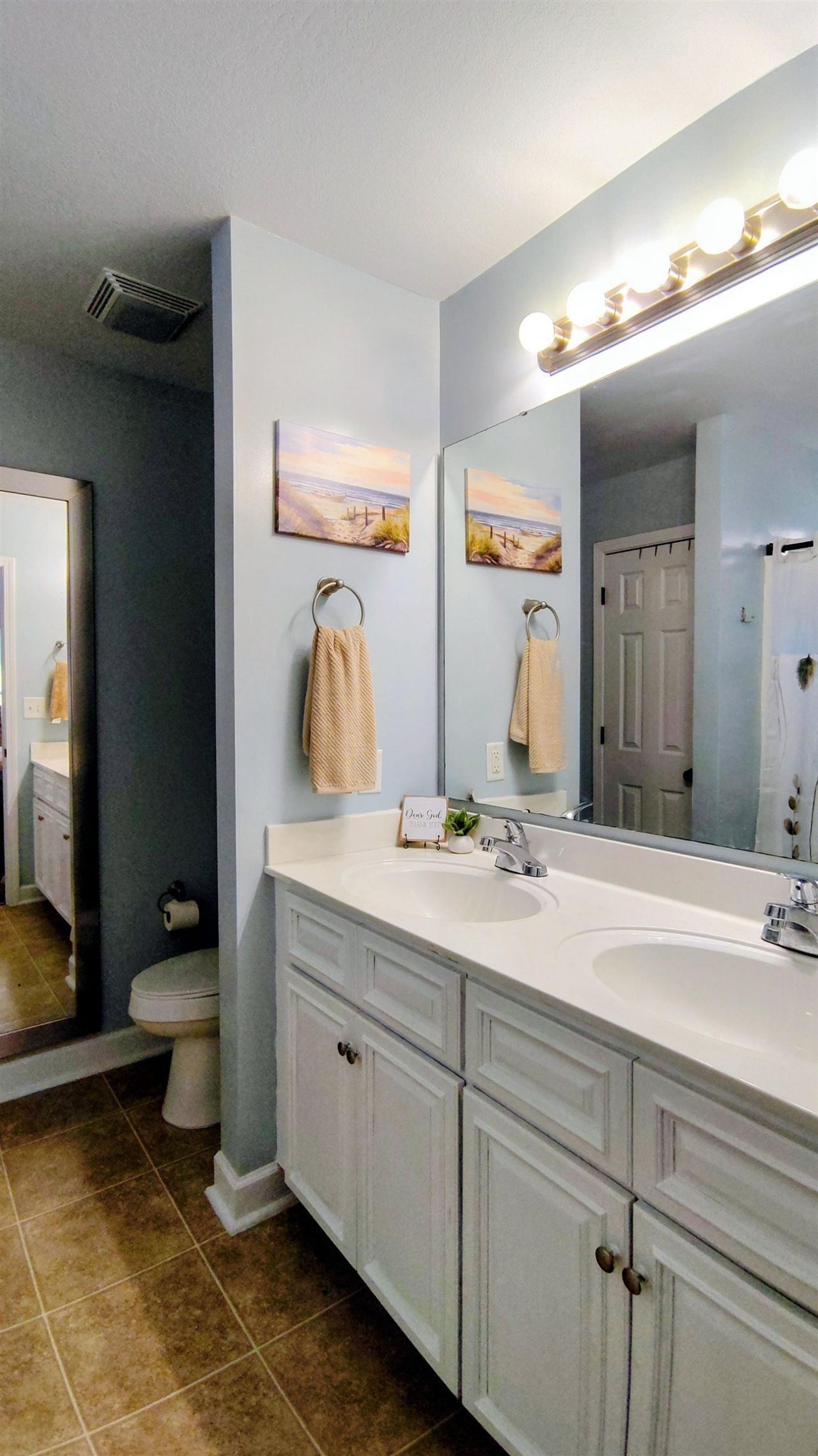 2395 Morlynn Dr. Photo 16