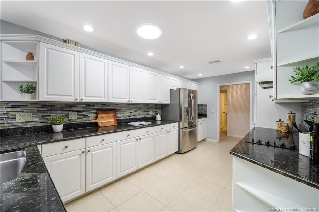 3554 SE Fairway East , Stuart, FL 34997 Photo
