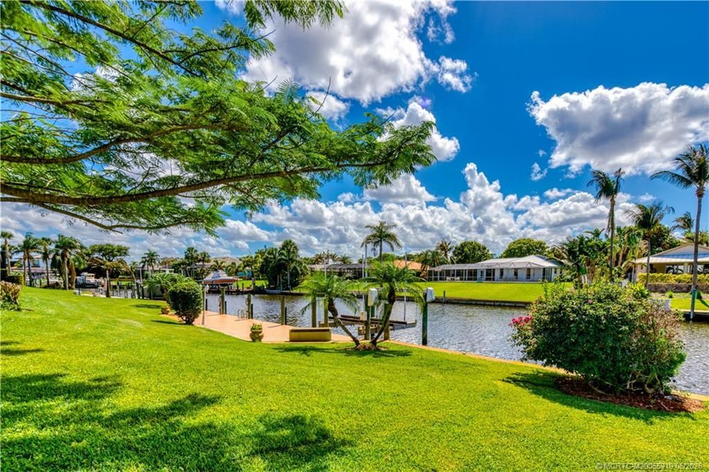 3554 SE Fairway East , Stuart, FL 34997 Photo