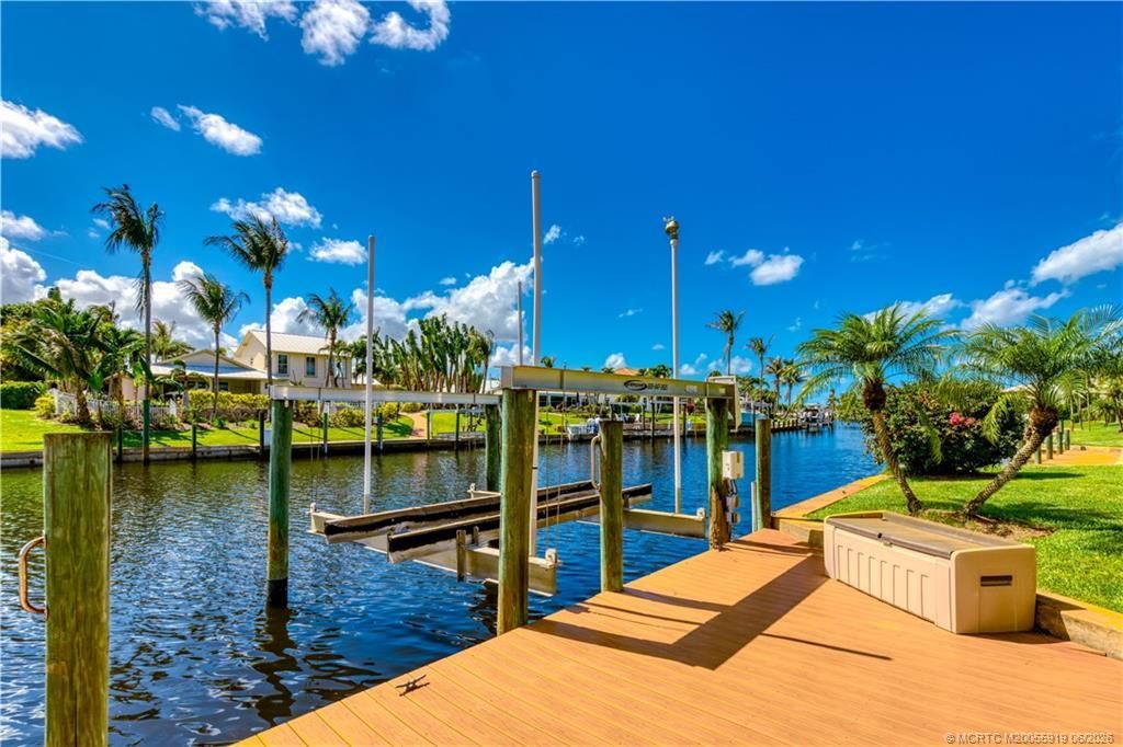 3554 SE Fairway East , Stuart, FL 34997 Photo
