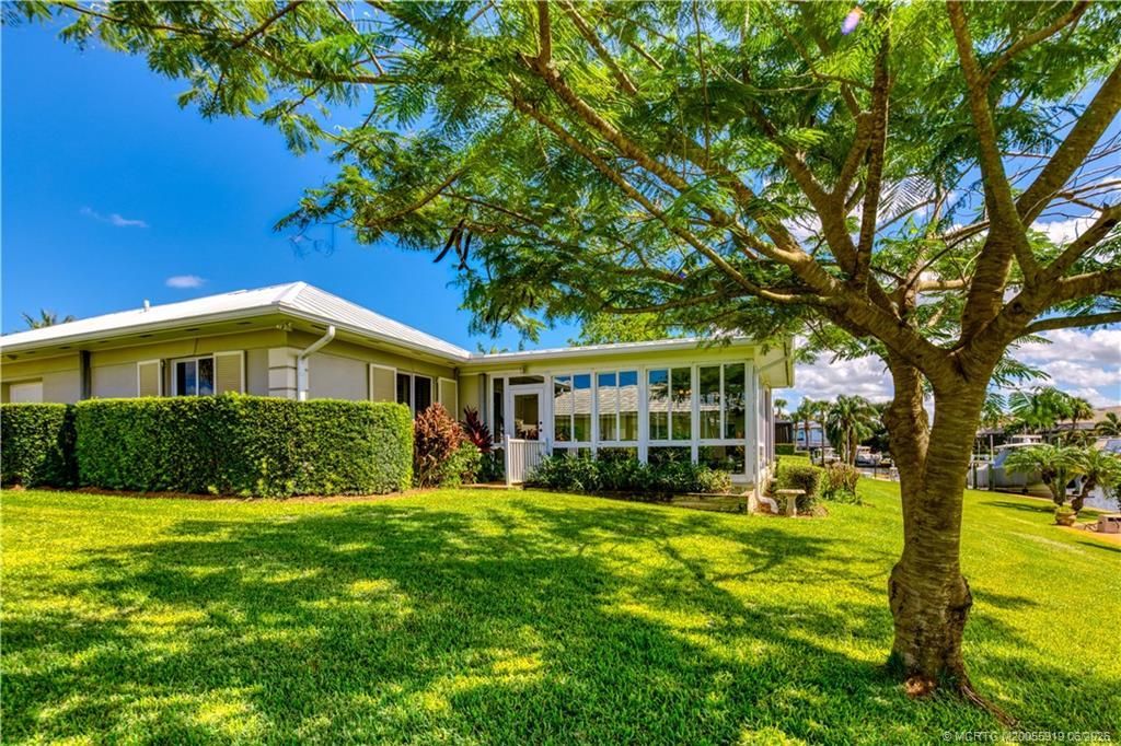 3554 SE Fairway East , Stuart, FL 34997 Photo